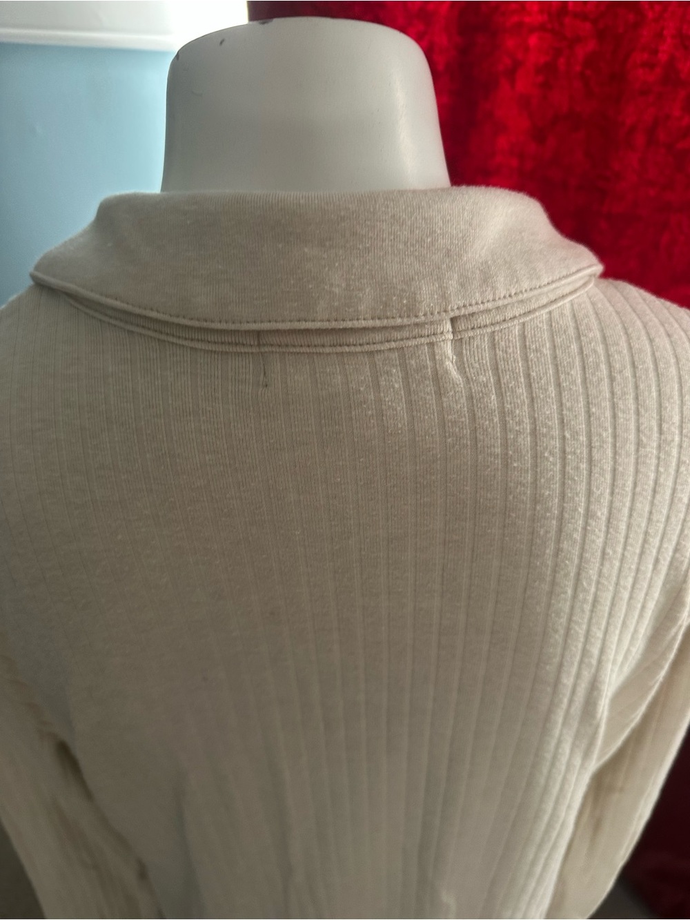 Cream Ribbed Button-Front Long Sleeve Top - Picture 5 of 8